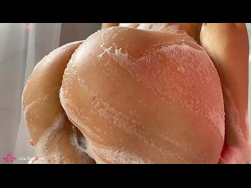 ❤️ Brunetka Masturbuje cipkę wibratorem do intensywnego orgazmu pod prysznicem ❤️ Fucking at us pl.verhentai.ru ☑